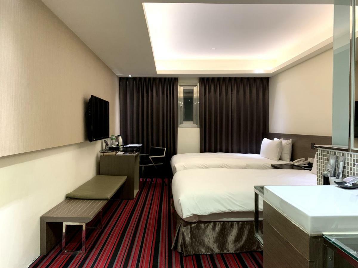 De Reve Express Hotel Chiayi Exterior foto