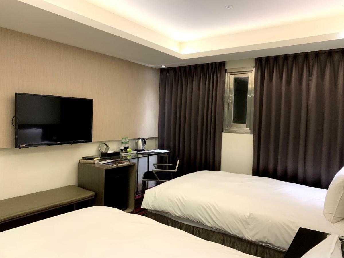 De Reve Express Hotel Chiayi Exterior foto